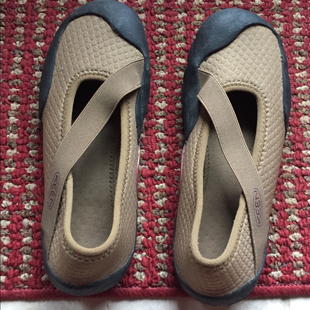 Keen women’s shoes